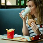 McDonald’s rival closes 729 more restaurants