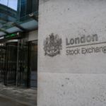 S&P 500 Index in focus as bond vigilantes push US yields to a two decade high